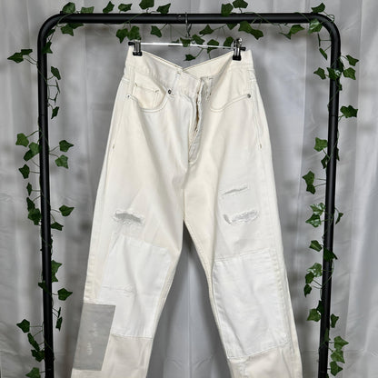 White Patched Fitted Jeans