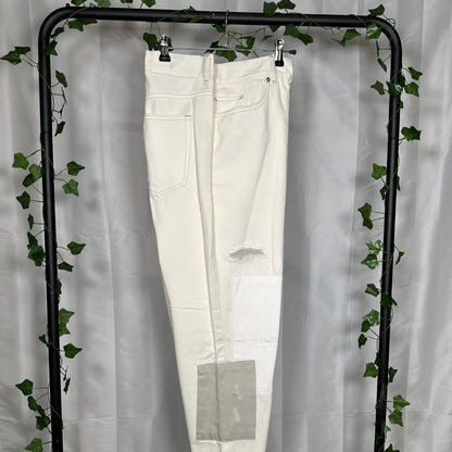 White Patched Fitted Jeans